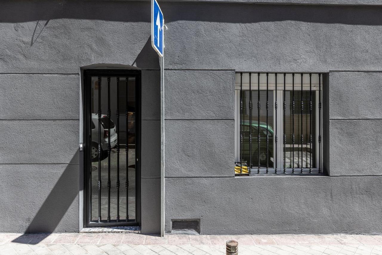 Plaza De Castilla Apartments Madrid Exterior foto