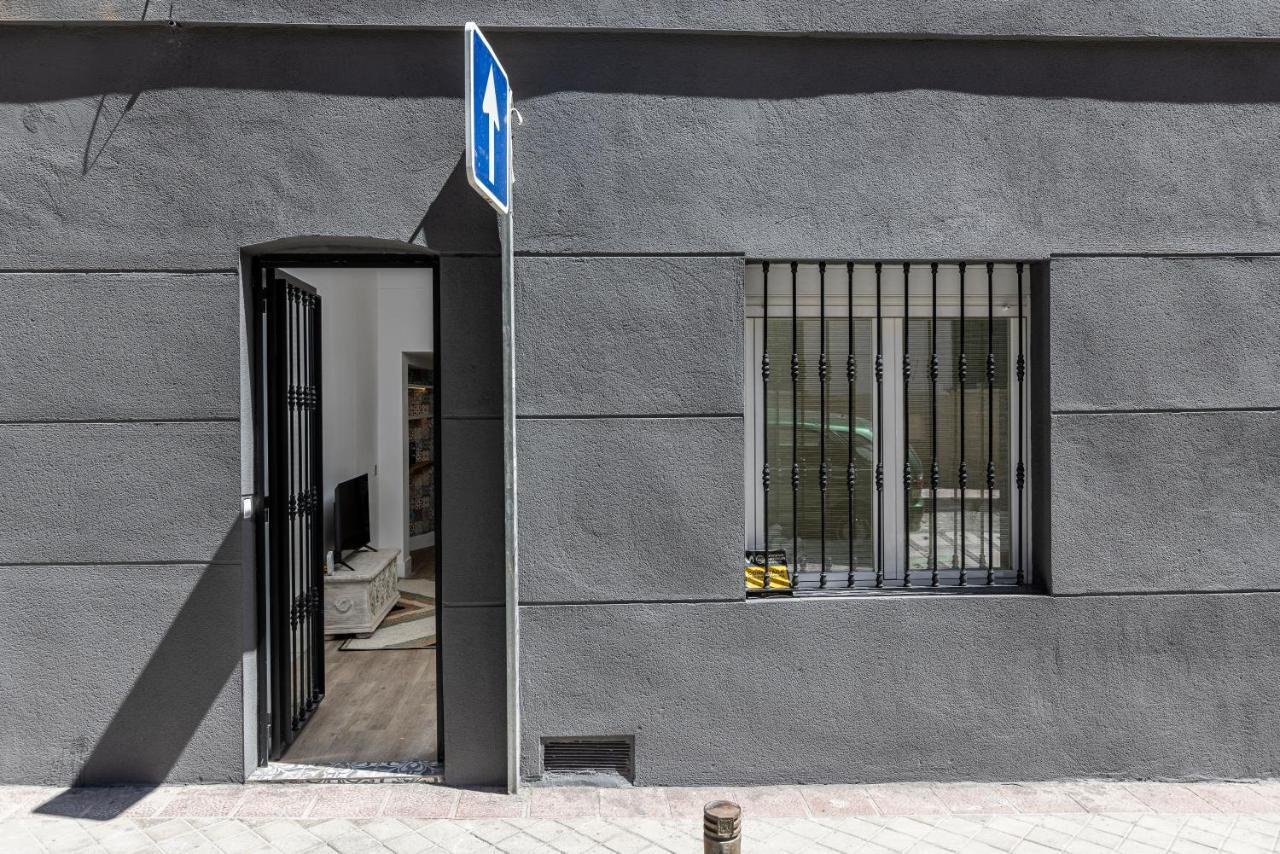 Plaza De Castilla Apartments Madrid Exterior foto